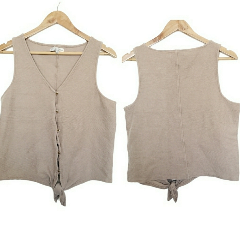 Madewell Texture and Thread Button Up Tank in Creamy Tan Color